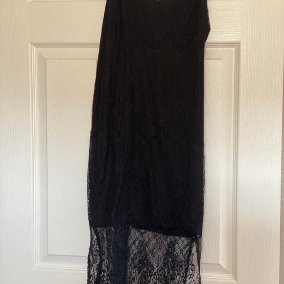 Blab lace dress - Picture 2 of 2